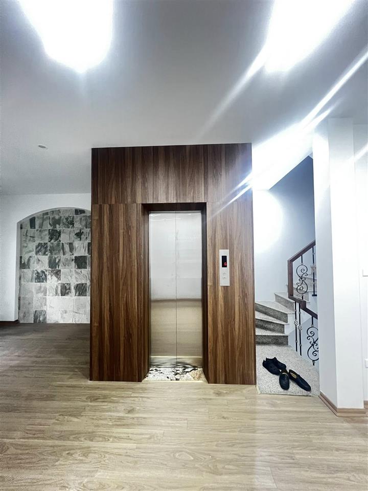 Bán nhà lô góc 3 mặt thoáng phố kim giang, 51m² x 7 tầng thang máy, ô tô tránh, giá 20 tỷ