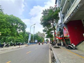 Đã giảm 5 tỷ, cần bán gấp tòa nhà 7 t mặt phố kim mã 75m2*5.5m mt giá rẻ 0946 655 ***