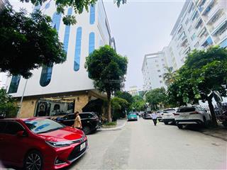 Chủ nhà bất ngờ hạ chào 3 tỷ, bán gấp toà nhà phố vip trần thái tông  cầu giấy 128m2*7.5m mt, sđcc