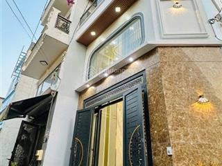 Bán nhanh căn góc 2 mt chợ bình trị đônghẻm to thoải mái 5mnhà xây mới tặng đầy đủ nội thất