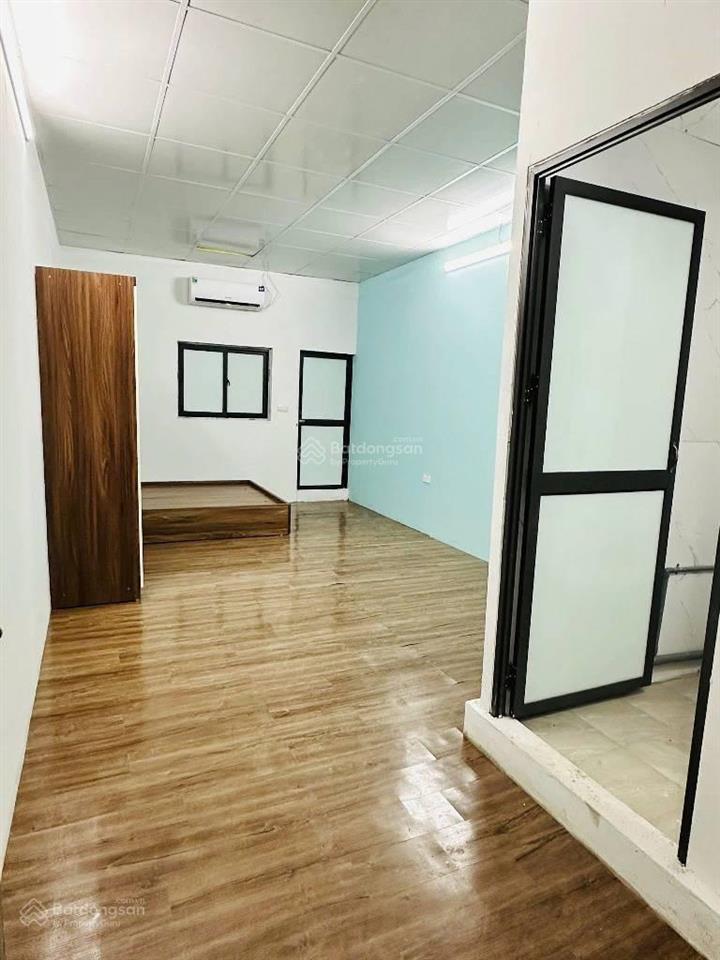 Định công thượng  ô tô tránh  thông kinh doanh  cải tạo ccmn hoặc tòa văn phòng cực đẹp.