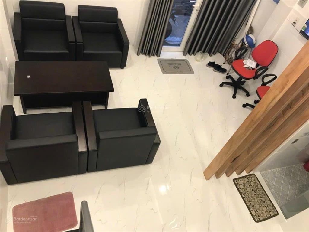 Cho thuê nhà đẹp hẻm ba gác đường vĩnh viễn, q10
 dt  ngang 4,5 x dài 5m. 1 trệt, 1 lầu.