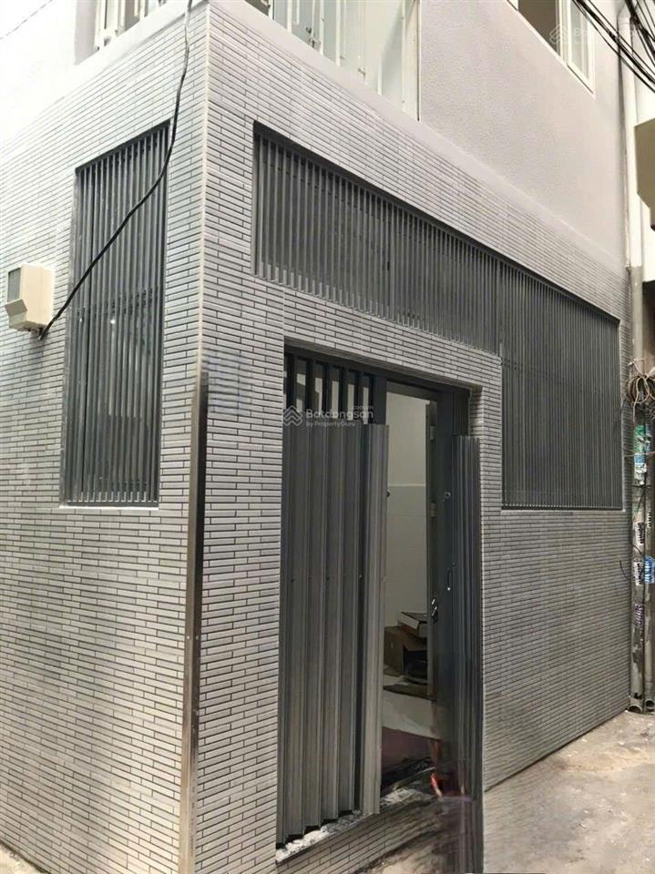 Cho thuê nhà đẹp hẻm ba gác đường vĩnh viễn, q10
 dt  ngang 4,5 x dài 5m. 1 trệt, 1 lầu.