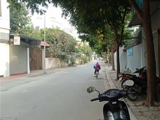 Bán nhà ngọc thụy tiềm năng khi cầu tứ liên khởi công