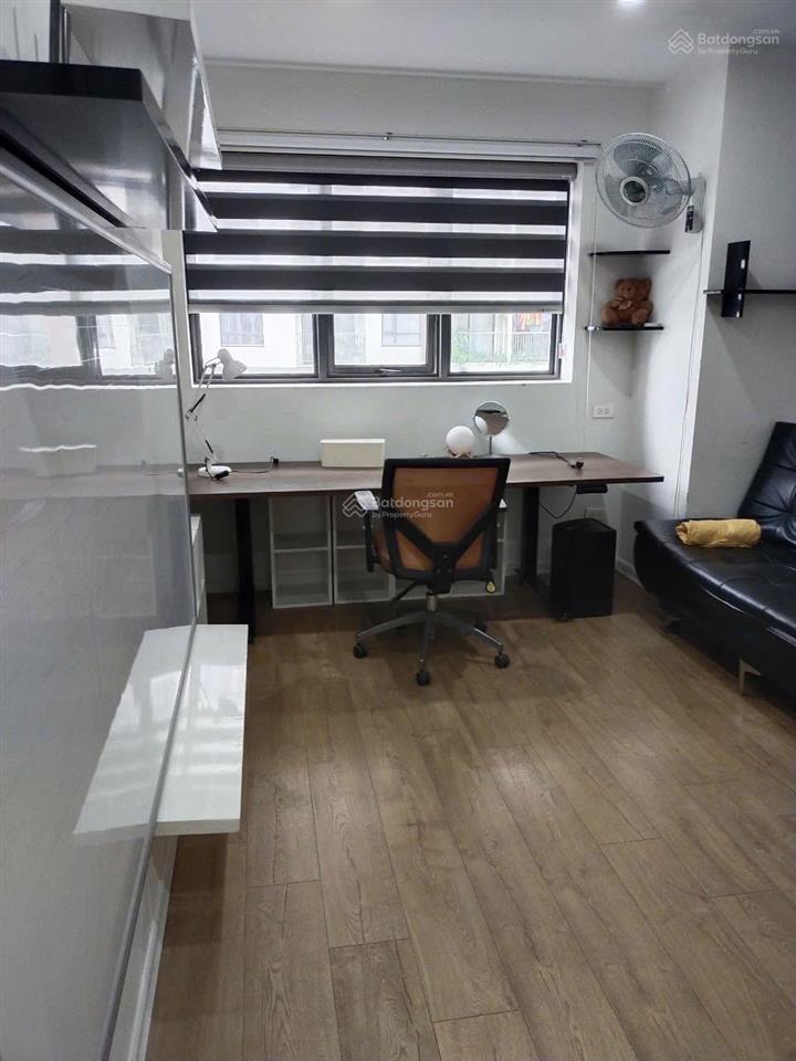 Bán gấp căn hộ chung cư 3pn bên ngoại giao đoàn toà n01t3