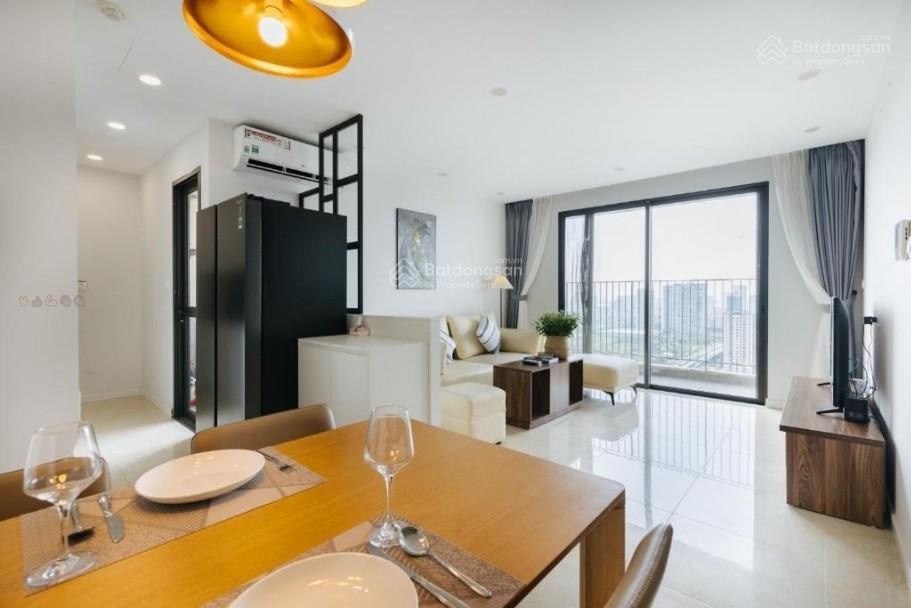 Bán căn hộ 137 nguyễn ngọc vũ 90m2 thiết kế 3 phòng ngủ rất thoáng căn góc,  0984 847 ***