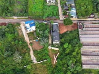 Bán đất măng lin gần sát mây lang thang và resort của người nổi tiếng