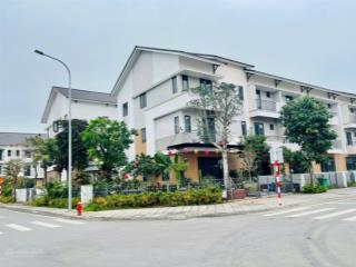 Cc cần bán nhà 3 tầng 120m2 giá chỉ 7,x tỷ ngay cổng ga metro kđt centa riverside từ sơn