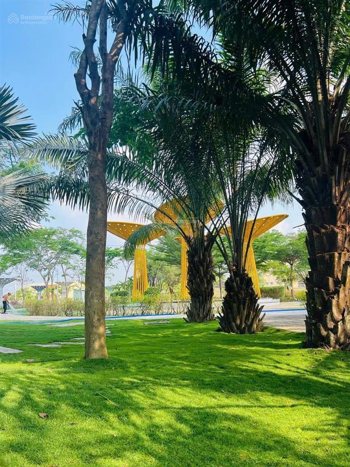 Chủ ngộp giảm ngay 500tr còn 2.299tỷ căn shophourse da thăng long 2, nhà 1 trệt 2 lầu 219m2, quá rẻ