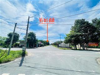Đất ngộp mặt tiền cao bá quát tx chơn thành, kế bên kcn minh hưng 3. dt 195,7m2 giá 1.05 tỷ tl chủ