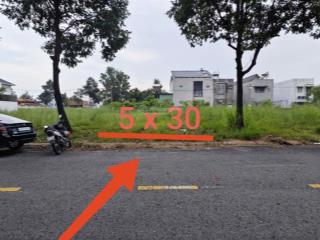 Giảm 200tr còn 1,65tỷ bán gấp lô đất trung tâm hành chính bàu bàng, kế chợ, trường học, dân cư đông