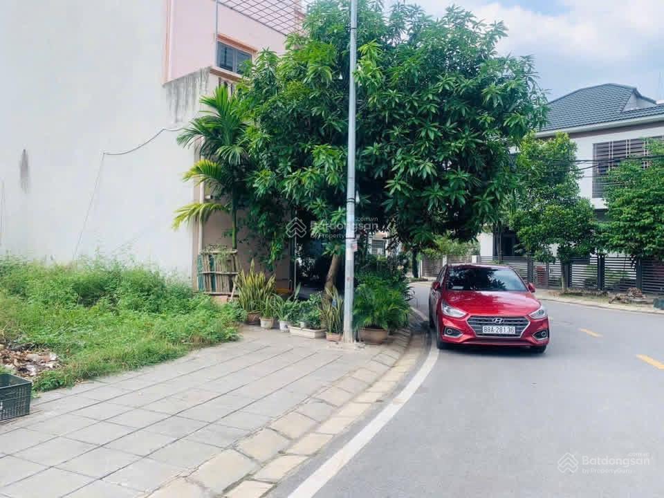 Bán lô đất dịch vụ kđt hùng vương, phúc yên, phú thọ. hàng hiếm khó tìm. diện tích sổ hồng 106,5m2