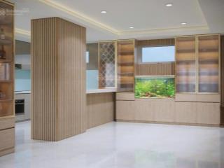Cho thuê căn hộ sky center, 96m2, 3pn, 2wc, nhà đẹp, giá 18tr.  0936 571 ***(hồng)