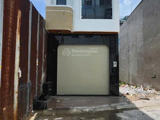 Dt 4x17, nhà đúc 3 tấm, hẻm 6m đường chiến lược.