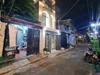 Xe hơi ngủ nhà  4x18m, ngay emart, bùi quang là  chỉ 7.x tỷ