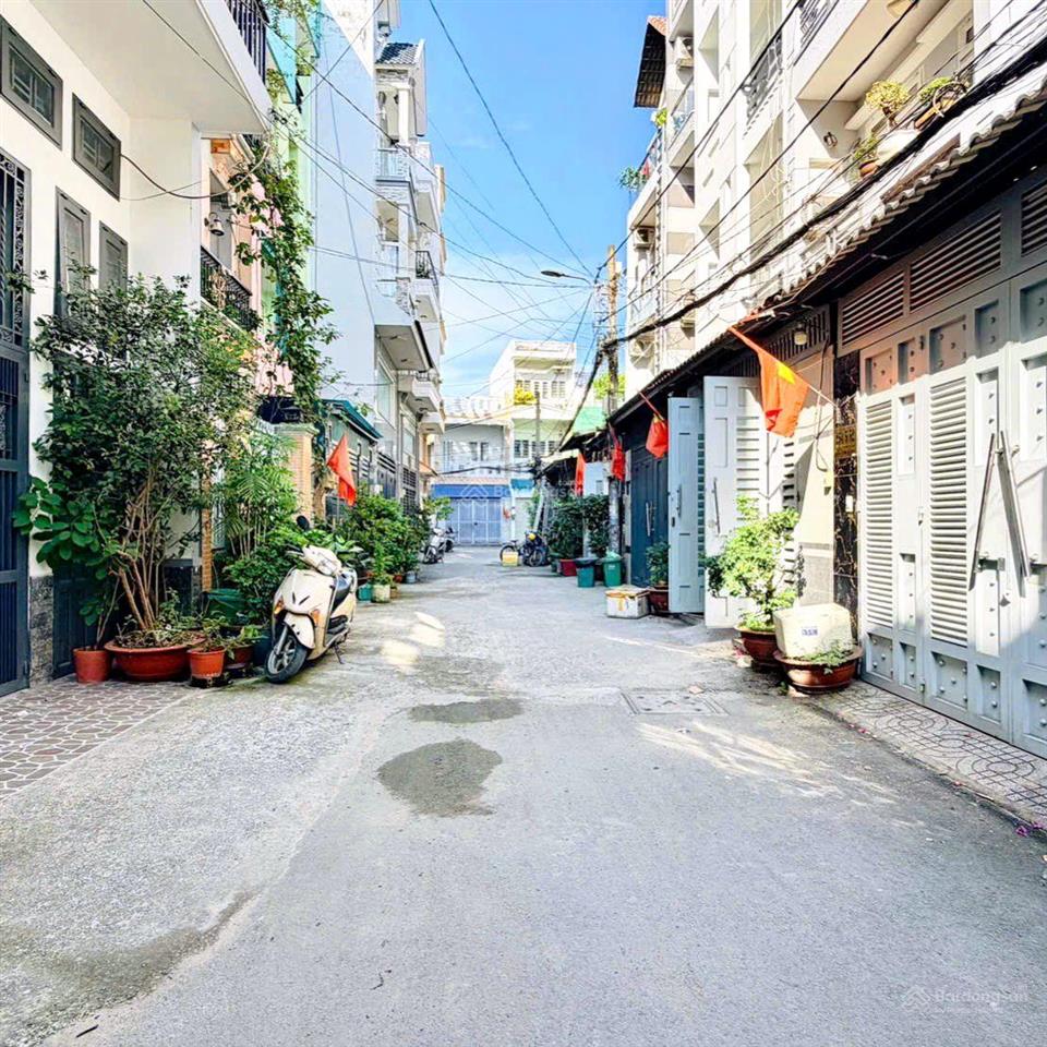 Hxh công an p.11 cũ, 4x15m, có pn dưới trệt, hơn 8 tỷ tl