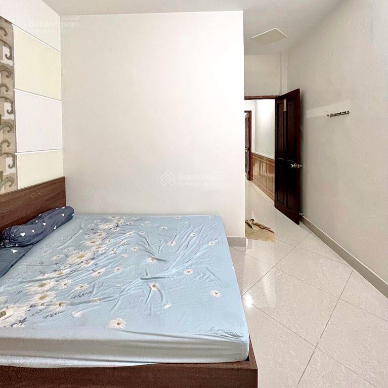 4 lầu xe hơi vô nhà, 79m2, quang trung, p.10, chỉ 8 tỷ xíu