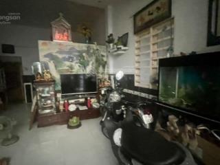 Nhà 1 đời chủ vừa ở vừa cho thuê 6 phòng 9tr/th98m2ngang 5,4mnở hậuquang trung gvchỉ 6tỷ5 tl