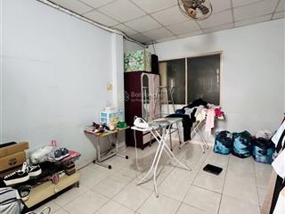 Bán nhà 1 sẹchẻm thông thoáng64m2ngang 5,2mnở hậu3tầng3pnthống nhất gvchỉ 6tỷ5 tl