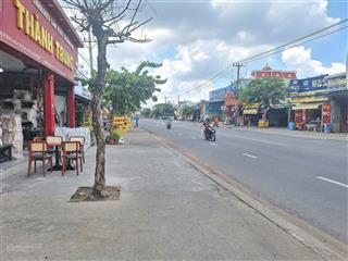 Mặt tiền kinh doanh showroom trục đt743b, p. dĩ an, tp. dĩ an (nay phường dĩ an tp hcm)