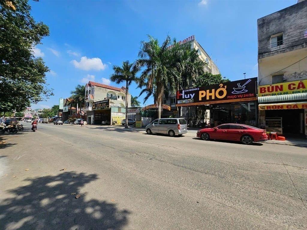Đất mặt tiền kinh doanh showroom vincom 550 dĩ an nay phường dĩ an, tp hcm