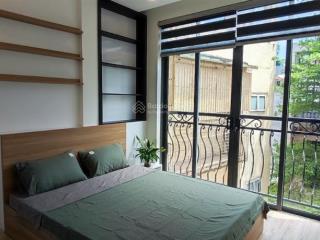 (ảnh + tin thật) cho thuê căn hộ 2pn ở văn cao, trung tâm ba đình