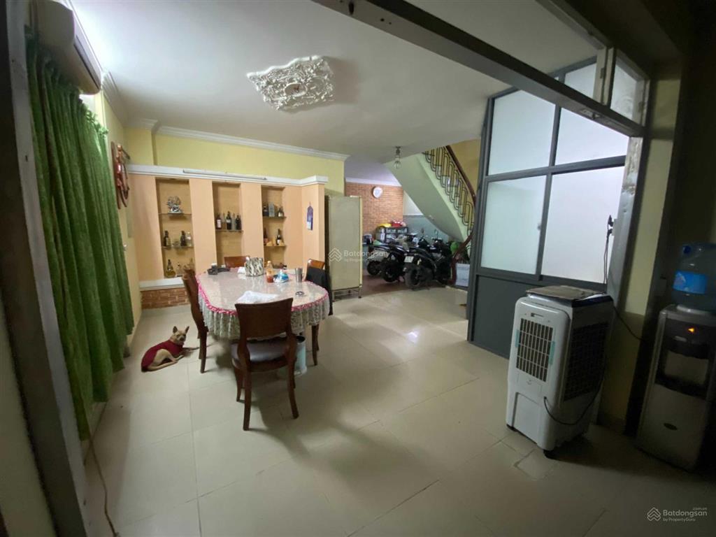 Cắt lỗ ngay 1 tỷ 5 từ 16tỷ6 giảm còn 15tỷ5 nhà phố ngang 8m dài 21m, xe hơi vào tận nhà