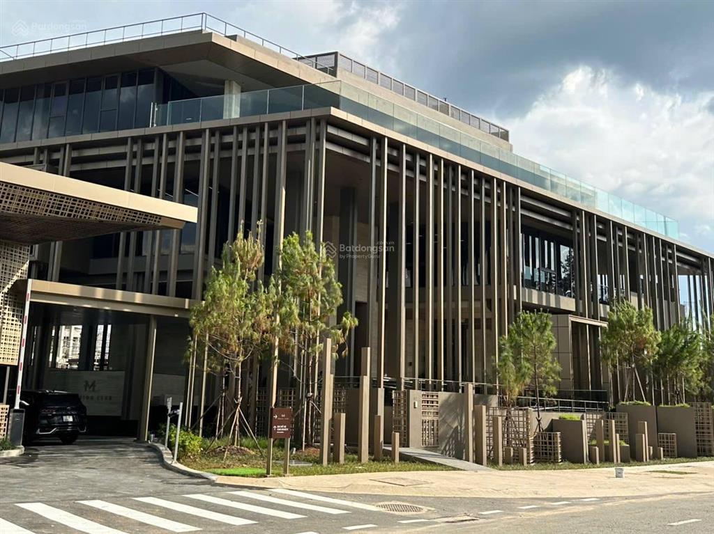Độc bản thanh toán 10% nhận ngay 94 căn orchard mansion biệt thự vườn dinh thự đồi chỉ từ 108tr/m2