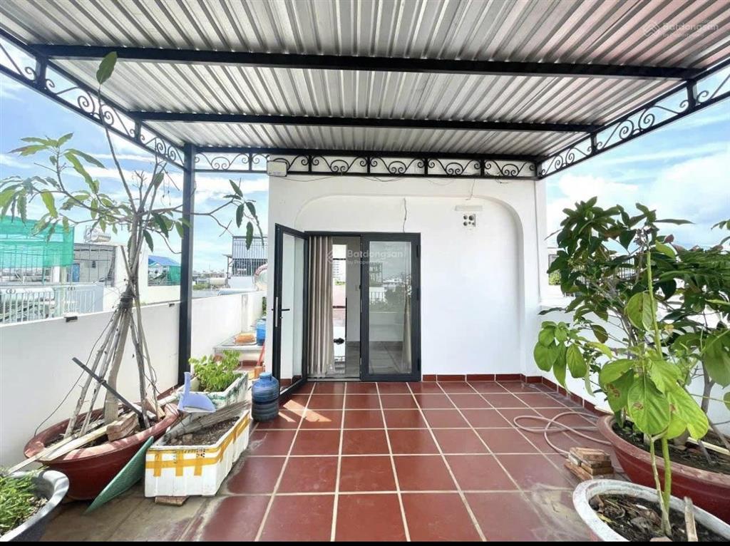 Cho thuê nhà nguyên căn kđt hà quang 1 , 80m2 giá 17tr/ tháng.