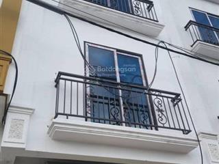 Nhà 3 tầng đẹp giá mềm tại đông la hoài đức ngõ ô tô vòng quanh gần đô nghĩa