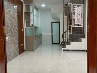 Bán nhà riêng 35m2, 5.5 tỷ, 5 tầng, mt 4m, phường phúc lợi, long biên, hà nội, đẹp, nhiều tiện ích