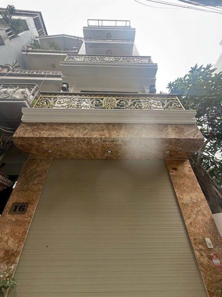 Bán nhà dân xây ngọc thụy long biên 7 tỷ 35m2 mt 4m 5 tầng ô tô kinh doanh gần công viên