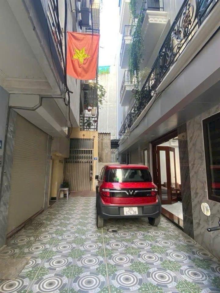Bán nhà lô góc phố phúc đồng long biên 7 tỷ 35m2 mt 4m 5 tầng ô tô gần cầu vĩnh tuy