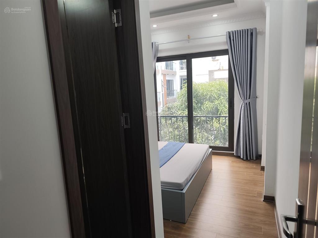 Bán nhà lô góc 6 tầng thang máy bát khối long biên nhỉnh 8 tỷ 50m mt 4m kinh doanh gần aeon