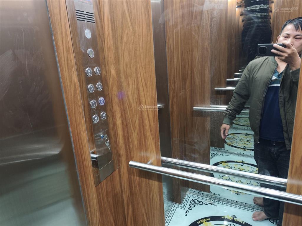 Bán nhà lô góc 6 tầng thang máy bát khối long biên nhỉnh 8 tỷ 50m mt 4m kinh doanh gần aeon