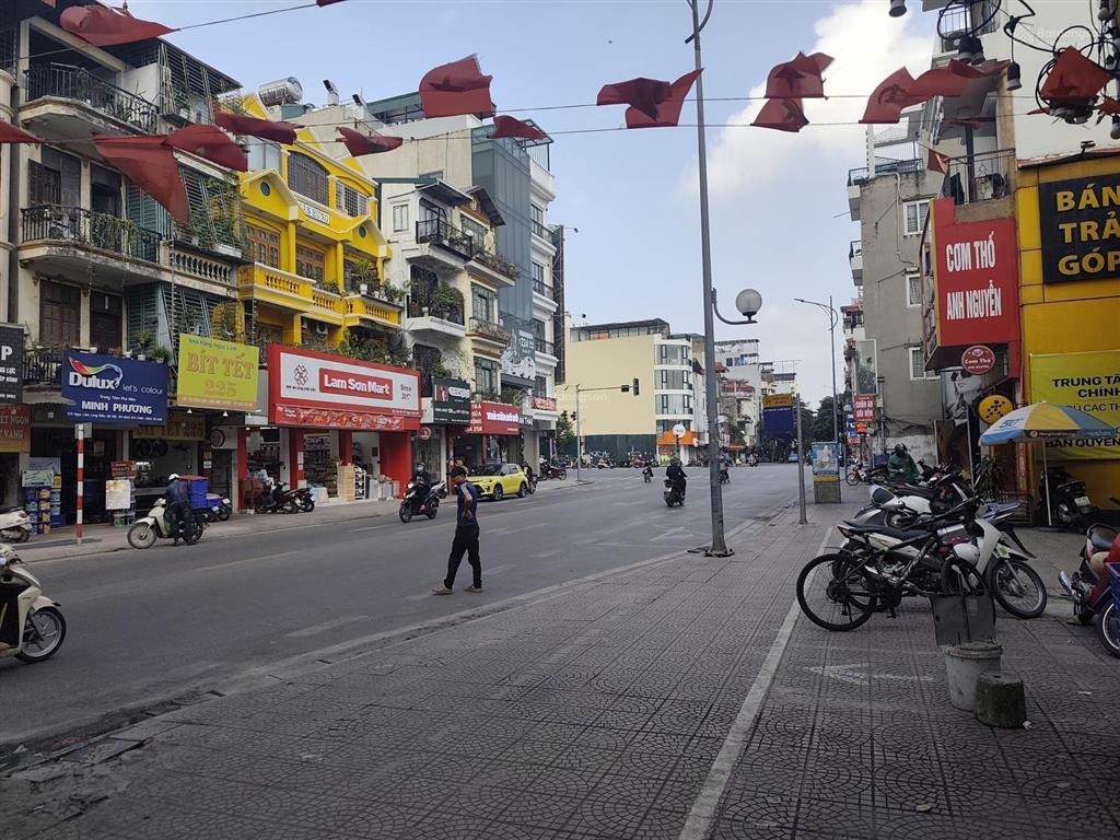 Bán nhà đường ngọc lâm long biên nhỉnh 6 tỷ 33m2 mt 4m 4 tầng cách mặt phố 2 nhà giao hồng tiến
