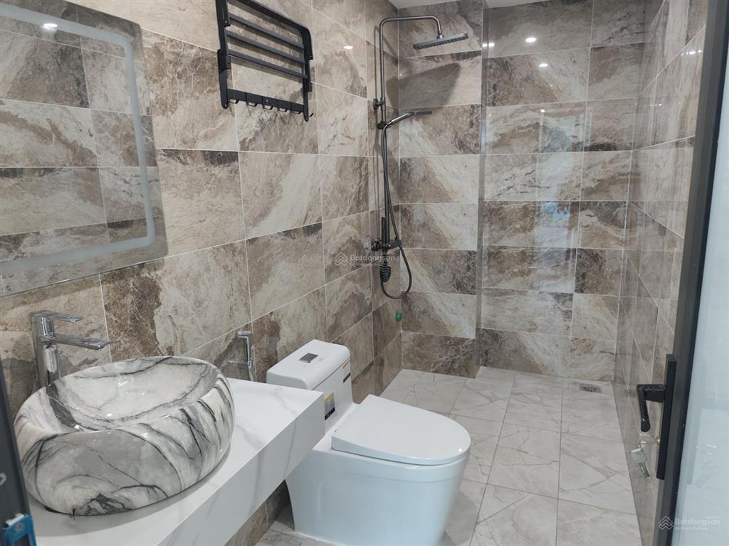 Bán nhà cổ linh đối diện aeon long biên nhỉnh 12 tỷ 6 tầng thang máy ô tô kd gần cầu vĩnh tuy