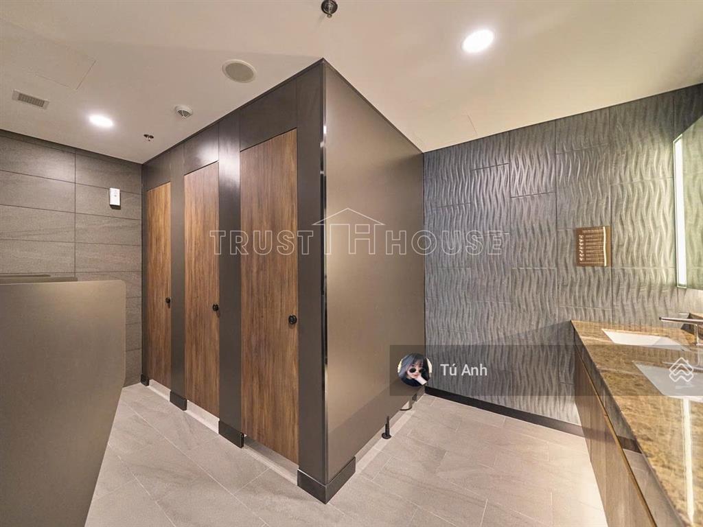 Cho thuê tòa nhà hoàng văn thụ, phường 8, quận phú nhuận, dt 12x30m, hầm trệt 5 lầu, pccc đầy đủ