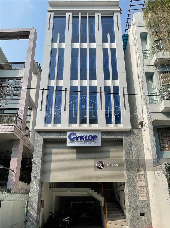 Cho thuê tòa nhà lê văn sỹ, q. phú nhuận, dtsd 700m2, hầm 1 trệt 3 lầu, full nội thất văn phòng