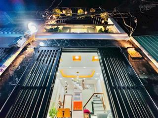 Nhà mới xây 5 tầng đường ngô chí quốc, bình chiểu, thủ đức hơn 4 tỷ