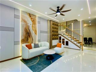 Nhà 5 tầng mới xây phường tam bình, thủ đức giá chỉ hơn 4 tỷ nhận nhà ngay