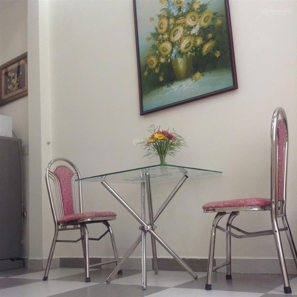 Nhà 3 tầng đường huỳnh văn bánh, phú nhuận 2 mặt tiền trước sau, 82m2, chỉ 6. x tỷ