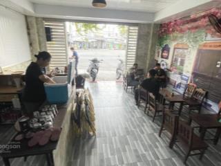 Bán nhà 4 tầng đẹp lô góc 2 mặt tiền ở & kinh doanh, chủ ngộp giảm ngay 500tr