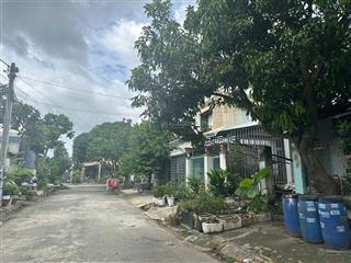 Bán đất biệt thự 300m2,ngang khủng 13,5m,gần trường thpt nguyễn thị minh khai (200m)