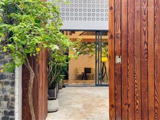 Chỉ 7.9 tỷ có nhà sân vườn 80m2, 2 tầng ngang 6m, khu cán bộ nguyễn xí đối diện vincom saigon res
