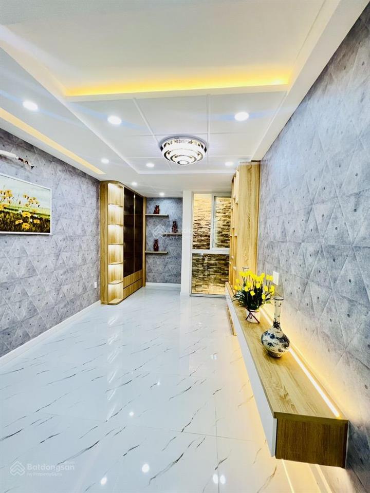Cực rẻ! nhà mới nguyễn hữu cảnh đối diện landmark 81  92m2  2 tầng  chỉ 103.2tr/m2 cách mt 1 căn