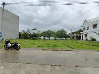 Bán lô đất đẹp sát thị trấn đức hoà