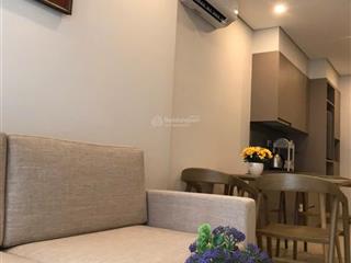 Bán gấp căn 2pn view biển the sóng vũng tàu, 50m2 giá 2.1 tỷ.  phạm yến 0775 707 ***
