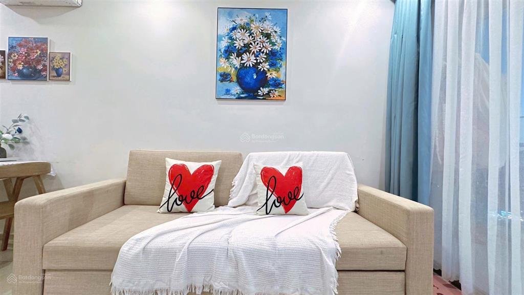 Bán căn 2pn 50m2 full nội thất the sóng vũng tàu, giá 2.2 tỷ, cách biển 200m. phạm yến 0775 707 ***