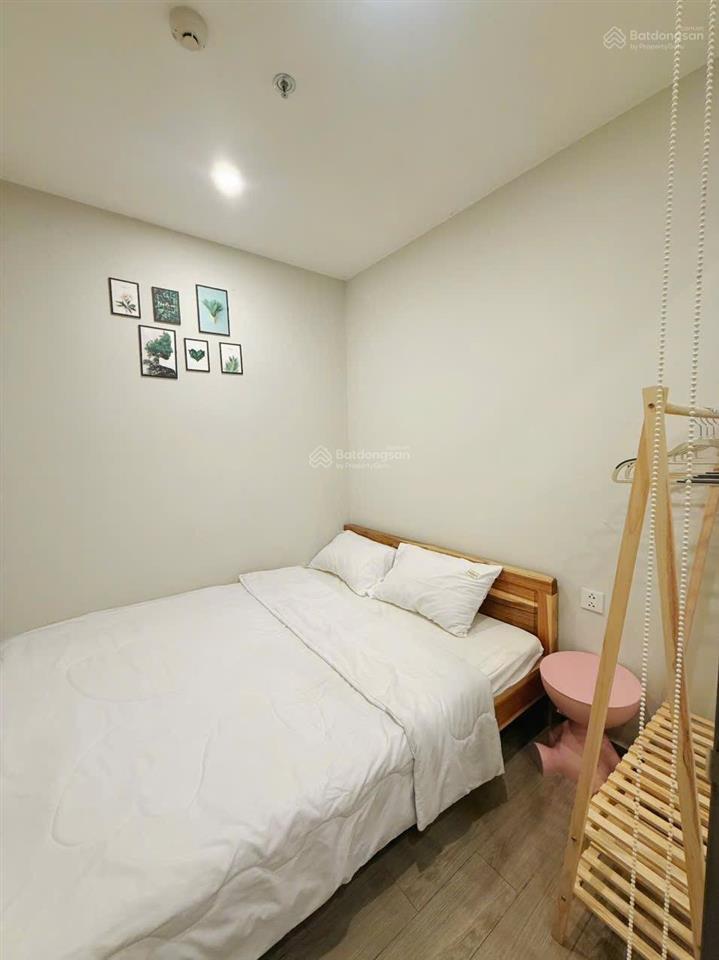 Bán căn 2pn 50m2 full nội thất the sóng vũng tàu, giá 2.2 tỷ, cách biển 200m. phạm yến 0775 707 ***